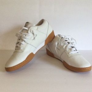 Reebok Classic Clean Gum Sole Men’s size 14